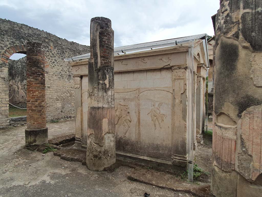 VIII.7.28 Pompeii. March 2009. Purgatorium, looking north along east side.

