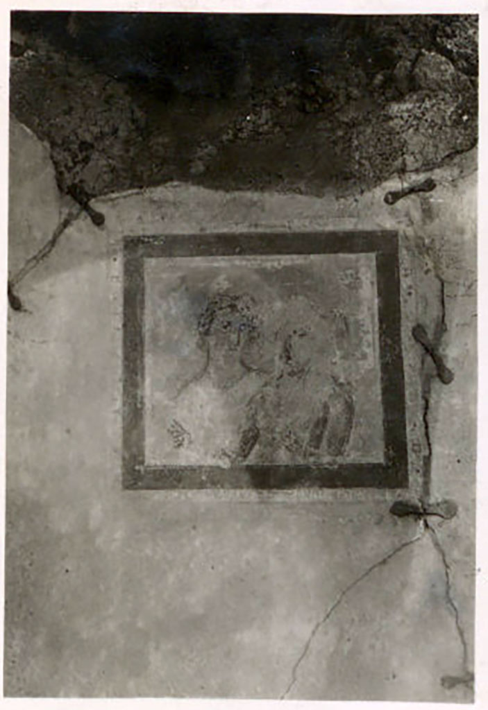 IX.1.22 Pompeii. Pre-1943. Room 19, wall painting on west wall at south end, Photo by Tatiana Warscher.
See Warscher, T. Codex Topographicus Pompeianus, IX.1. (1943), Swedish Institute, Rome. (no.134), p. 235.
