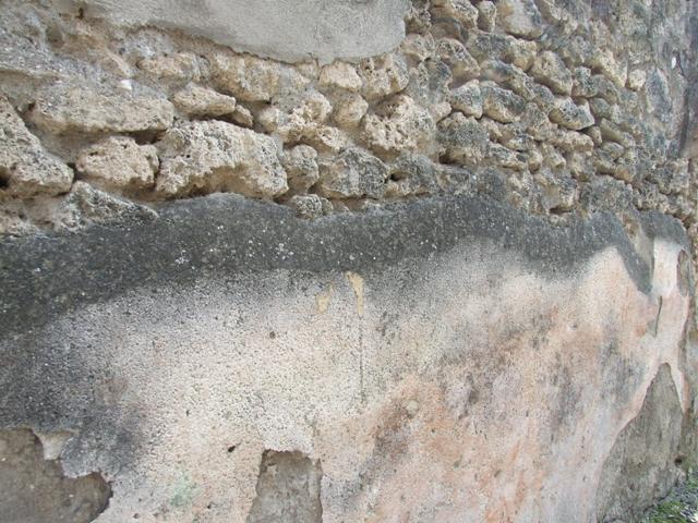 IX.2.17  Pompeii. May 2005. Looking west along fauces to atrium.
