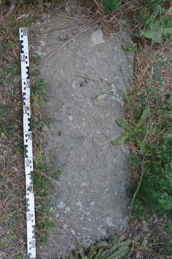 IX.5.2 Pompeii. May 2017. Corridor m, south end, doorway threshold to peristyle p, on right.
Foto Christian Beck, ERC Grant 681269 DCOR.

