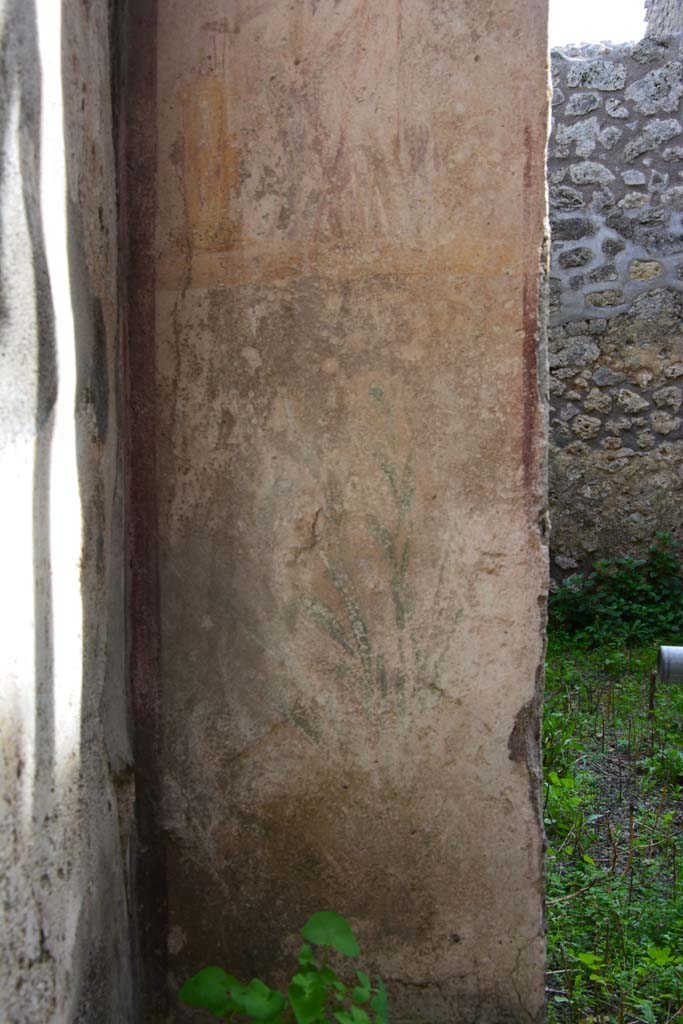 IX.5.2 Pompeii. March 2017. Room w, detail of south wall of household shrine.
Foto Christian Beck, ERC Grant 681269 DCOR.

