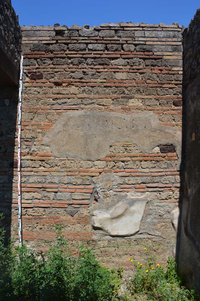 IX.5.2 Pompeii. May 2017. Room e, looking towards north wall.
Foto Christian Beck, ERC Grant 681269 DCOR.
