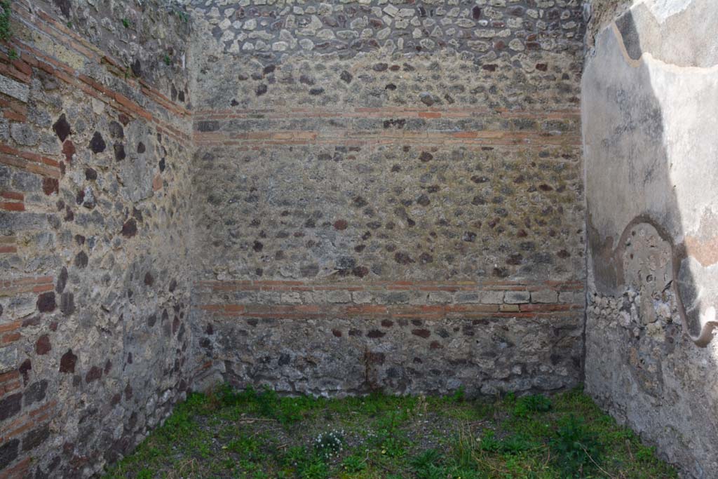IX.5.2 Pompeii. March 2017. Room ‘h’, looking across west ala, on west side of atrium ‘b’.
Foto Christian Beck, ERC Grant 681269 DÉCOR.
