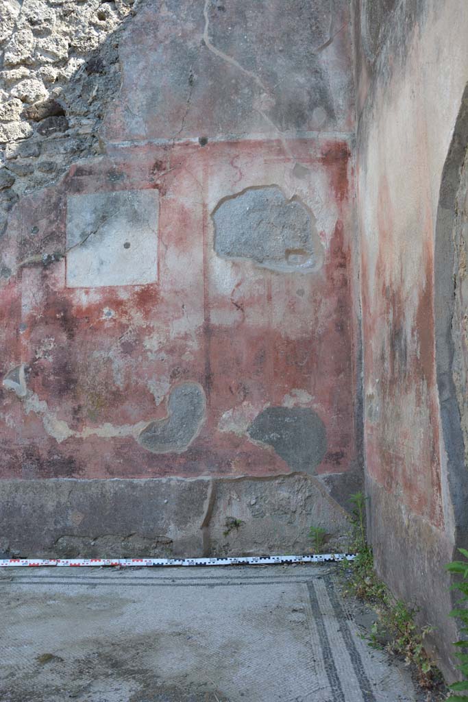 IX.5.6 Pompeii. May 2017. West ala d, west end of south wall.
Foto Christian Beck, ERC Grant 681269 DCOR.

