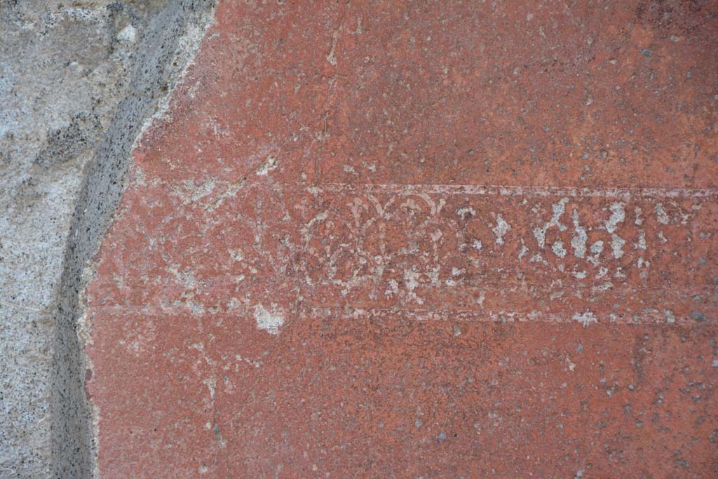 IX.5.6 Pompeii. May 2017. West ala d, west wall, detail of remaining carpet border edging from lower central panel.
Foto Christian Beck, ERC Grant 681269 DCOR.

