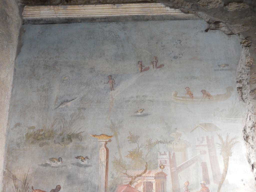 IX.5.9 Pompeii. June 2019. Room 8. Upper north wall at west end. Photo courtesy of Buzz Ferebee.

