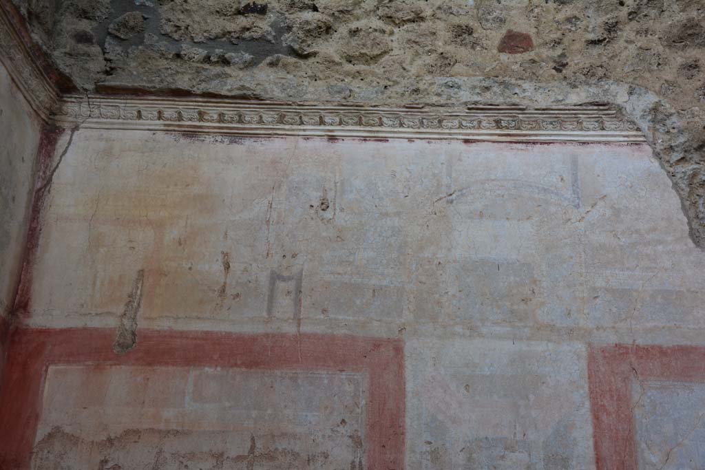 IX.5.11 Pompeii. March 2017. Room k, upper north wall at west end.
Foto Christian Beck, ERC Grant 681269 DCOR.

