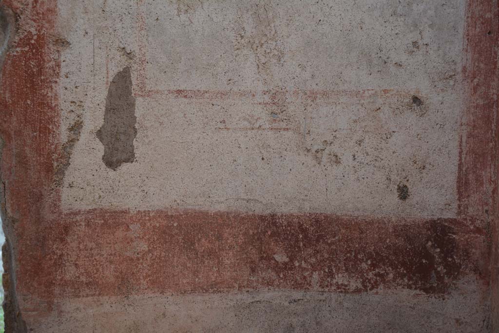 IX.5.11 Pompeii. May 2017. Room f, detail of carpet border and decoration on east wall in south-east corner.
Foto Christian Beck, ERC Grant 681269 DCOR.
