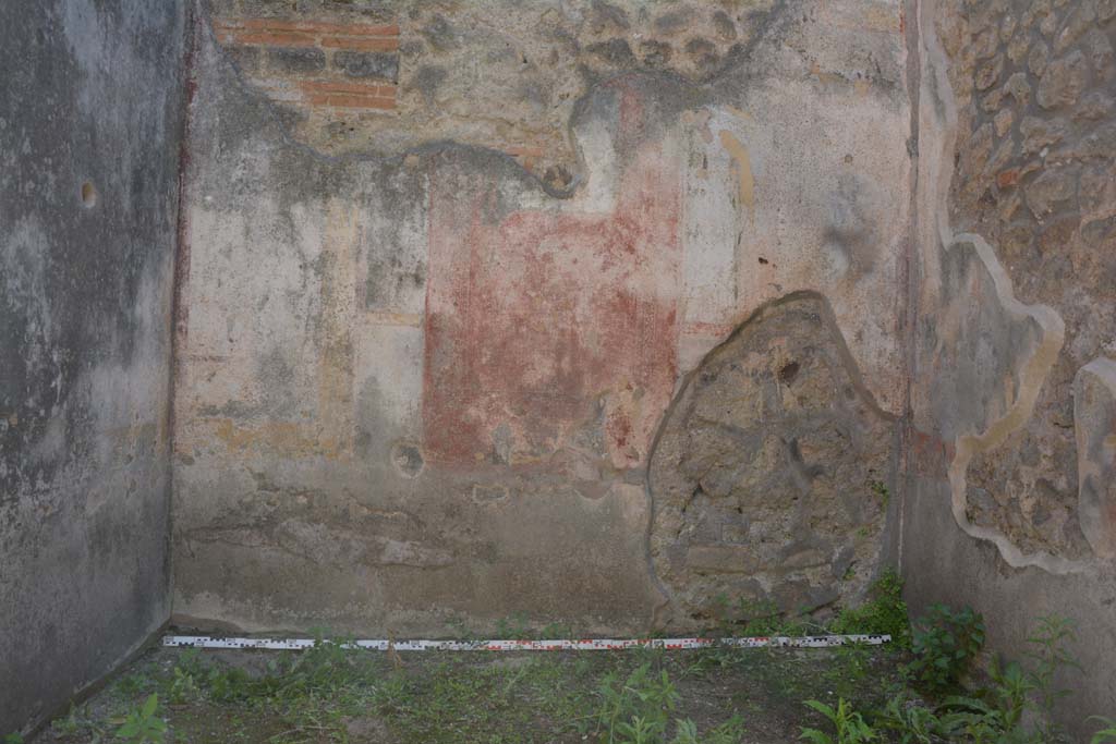 IX.5.11 Pompeii. May 2017. Room d, lower south wall.
Foto Christian Beck, ERC Grant 681269 DCOR.
