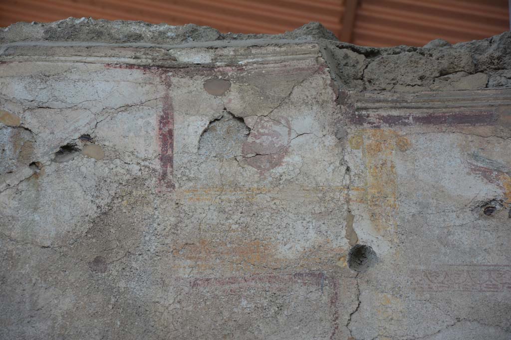 IX.5.11 Pompeii. May 2017. Room i, detail from upper south end of west wall.
Foto Christian Beck, ERC Grant 681269 DCOR.
