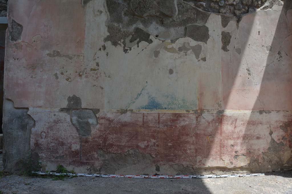 IX.5.11 Pompeii. May 2017. Room l (L), looking towards east wall of tablinum.
Foto Christian Beck, ERC Grant 681269 DCOR.

