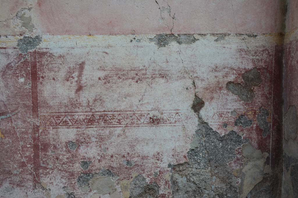 IX.5.11 Pompeii. March 2017. Room I (L), zoccolo on south end of east wall.
Foto Christian Beck, ERC Grant 681269 DCOR.

