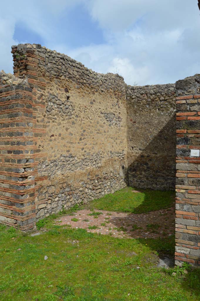 IX.5.14 Pompeii. March 2018. Room n, looking towards north wall.  
Foto Taylor Lauritsen, ERC Grant 681269 DCOR.
