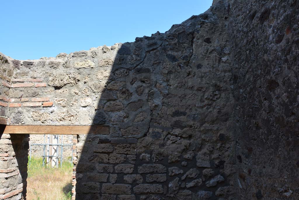 IX.5.14 Pompeii. May 2017. Room o, upper north wall. 
Foto Christian Beck, ERC Grant 681269 DCOR.
