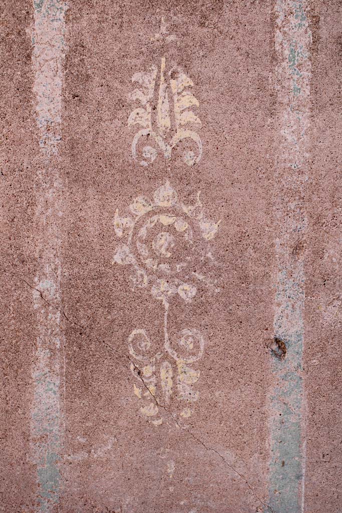 IX.5.14 Pompeii. May 2019. Room f, detail of panel on zoccolo on south side of centre panel.
Foto Christian Beck, ERC Grant 681269 DCOR.
