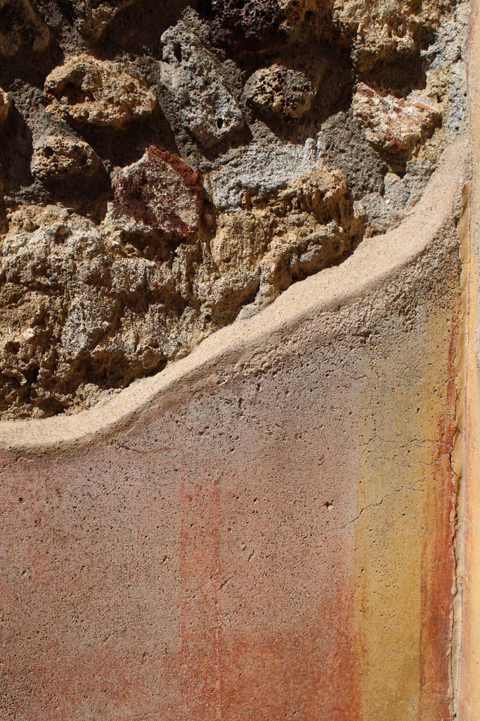 IX.5.14 Pompeii. May 2019. 
Room d, detail of painted decoration on west wall in north-west corner.
Foto Christian Beck, ERC Grant 681269 DCOR.
