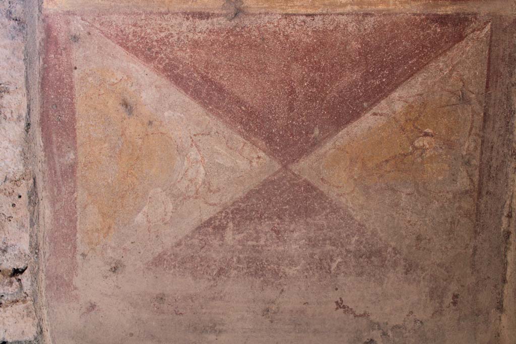 IX.5.14 Pompeii. May 2019. Room c, zoccolo on west wall in north-west corner.
Foto Christian Beck, ERC Grant 681269 DCOR.
