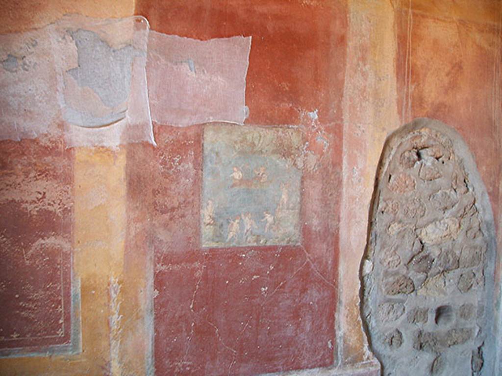 IX.5.14 Pompeii. May 2005. 
Wall painting of Venus with fishing cupids, found on north wall of cubicula on north side of entrance corridor.
See Sogliano, A., 1879. Le pitture murali campane scoverte negli anni 1867-79. Napoli: (p.36, no.144)
See Bragantini, de Vos, Badoni, 1986. Pitture e Pavimenti di Pompei, Parte 3. Rome: ICCD. (p.481)
