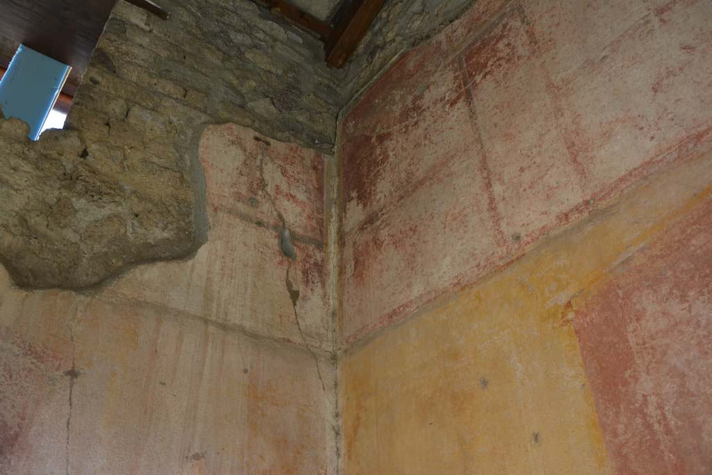 IX.5.14 Pompeii. March 2017. Room c, upper south-east corner.
Foto Christian Beck, ERC Grant 681269 DCOR.
