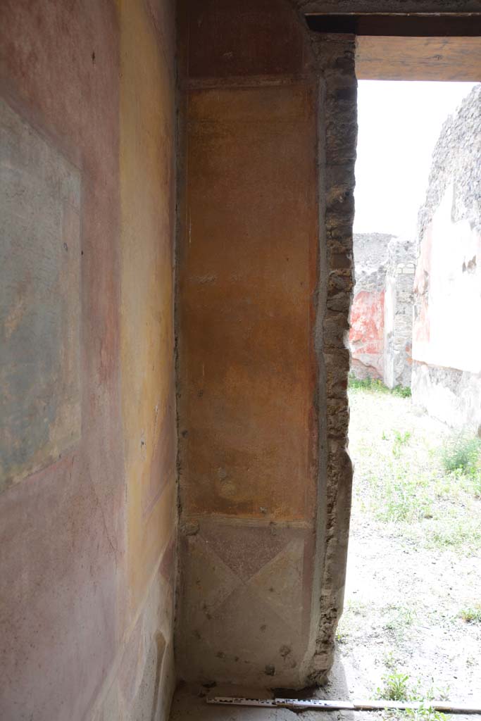 IX.5.14 Pompeii. May 2017. Room c, west wall in south-west corner. 
Foto Christian Beck, ERC Grant 681269 DCOR.
