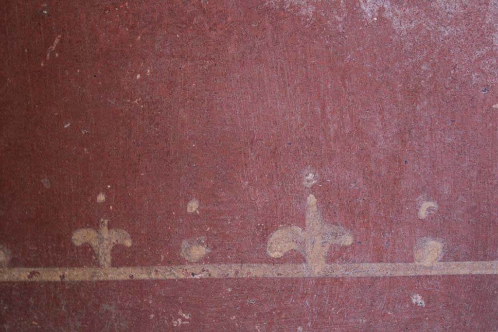 IX.5.16 Pompeii. May 2019. Room g, detail of painted border around base of panel at west end of north wall.
Foto Christian Beck, ERC Grant 681269 DCOR.
