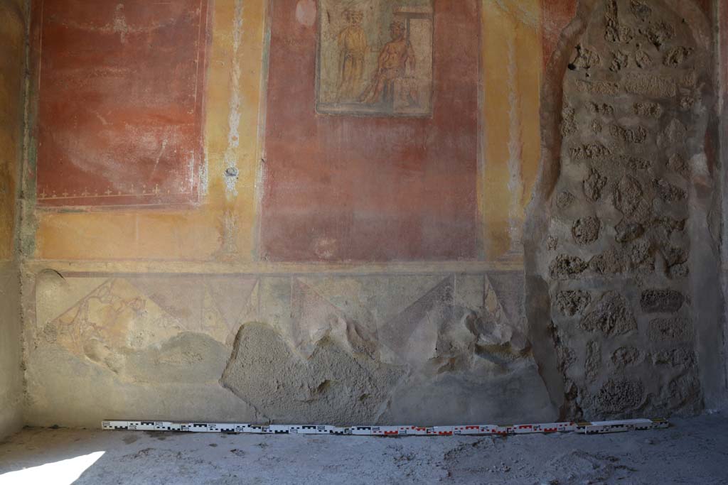 IX.5.14 Pompeii. May 2017. Room g, lower north wall.
Foto Christian Beck, ERC Grant 681269 DCOR.
