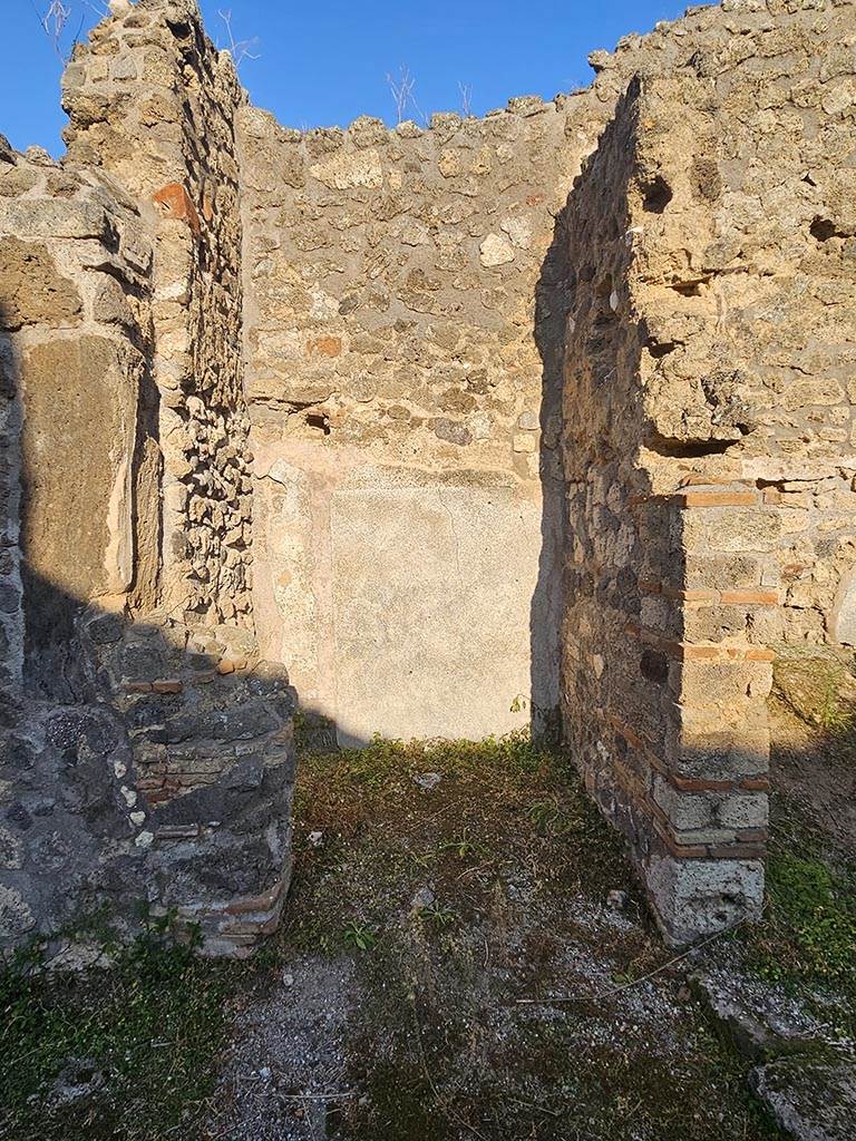 IX.7.21 Pompeii. November 2024. 
Looking east into small room or cupboard area, opposite corridor. Photo courtesy of Annette Haug.
