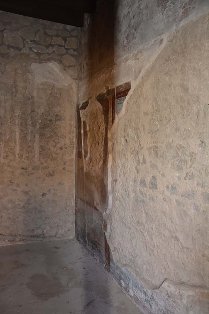 IX.14.4 Pompeii. September 2019. Room 5, west wall.
Foto Annette Haug, ERC Grant 681269 DÉCOR.
