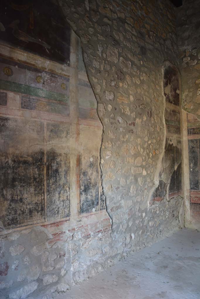 IX.14.4 Pompeii. December 2007. Room 3, painting of head on oecus south wall.