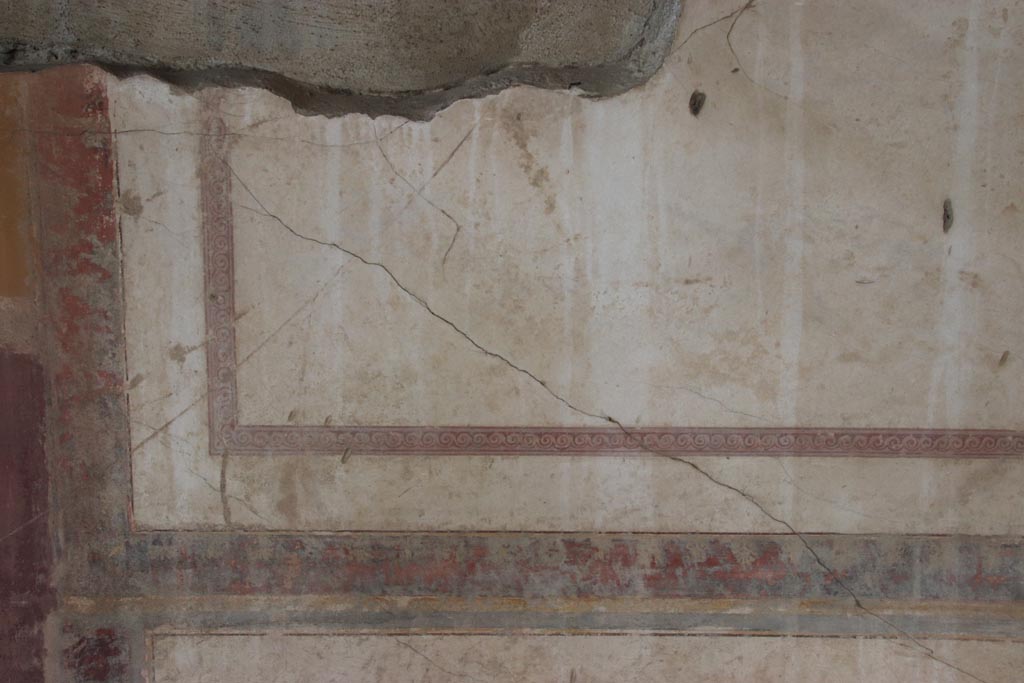 Villa San Marco, Stabiae, October 2022. Portico 2, detail from painted panel on east wall. Photo courtesy of Klaus Heese.