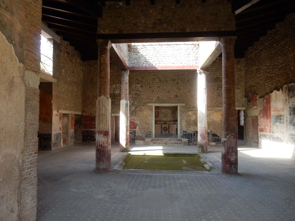 Villa San Marco, Stabiae, June 2019. Room 44, looking towards west wall of atrium. Photo courtesy of Buzz Ferebee.