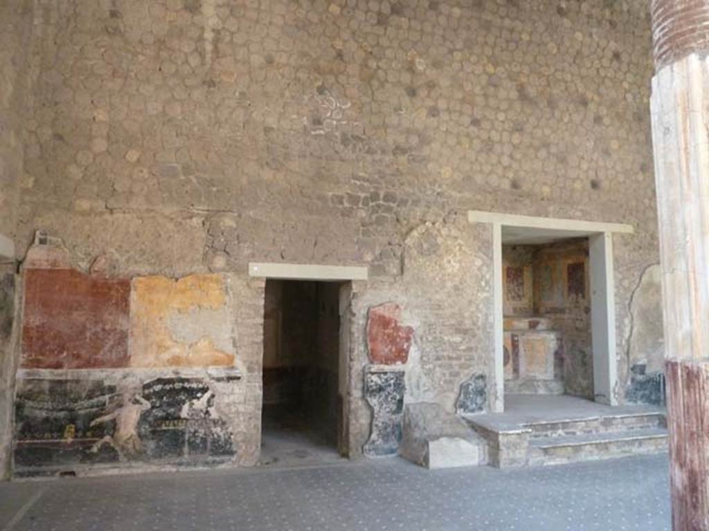 Villa San Marco, Stabiae, September 2015. Room 44, looking towards west wall of atrium.
