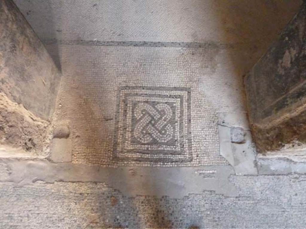 Villa San Marco, Stabiae, September 2015. Room 61, mosaic threshold in doorway.