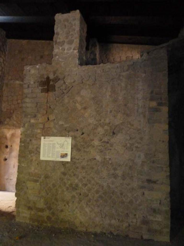 Villa San Marco, Stabiae, September 2015. Room 26, east wall of kitchen.