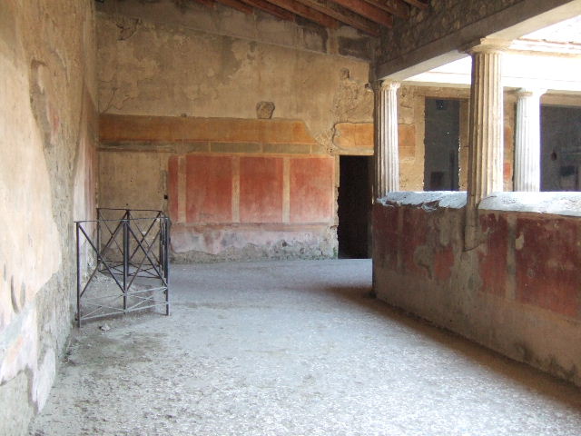 Villa of Mysteries, Pompeii. May 2010. Room 33, south wall.