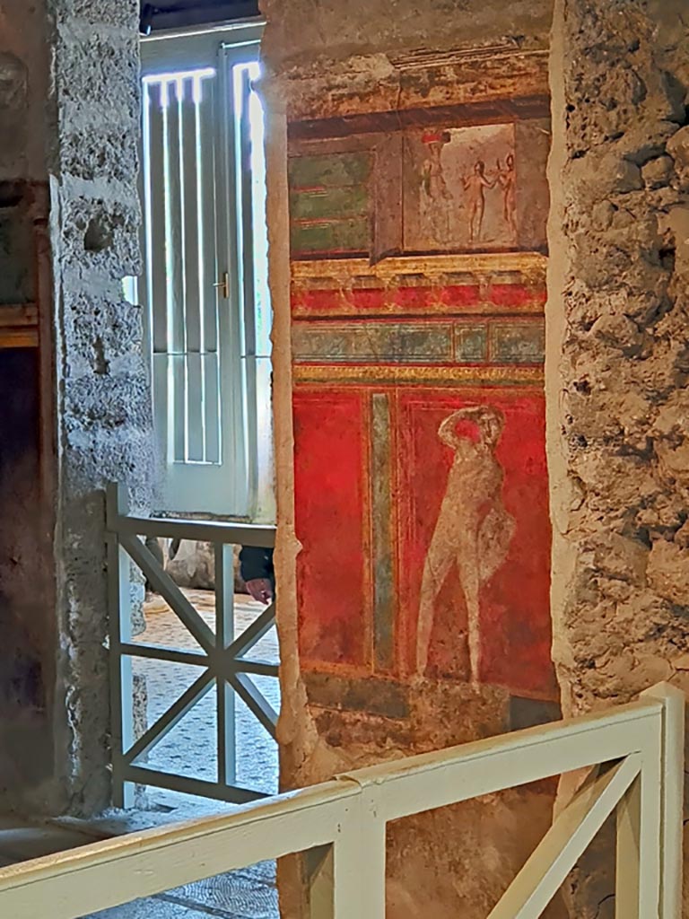 Villa of Mysteries, Pompeii. November 2023.
Room 4, looking towards west wall in north-west corner. Photo courtesy of Giuseppe Ciaramella.

