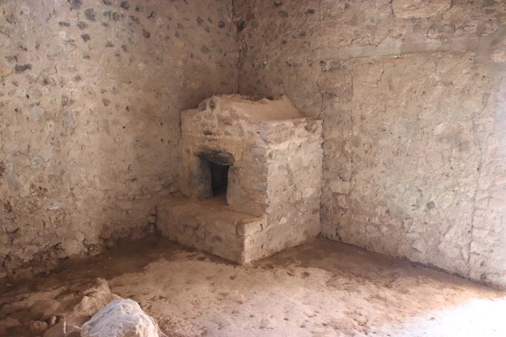 Villa Regina, Boscoreale. September 2021. 
Room II, looking towards north-east corner of kitchen, with brick oven. Photo courtesy of Klaus Heese.
