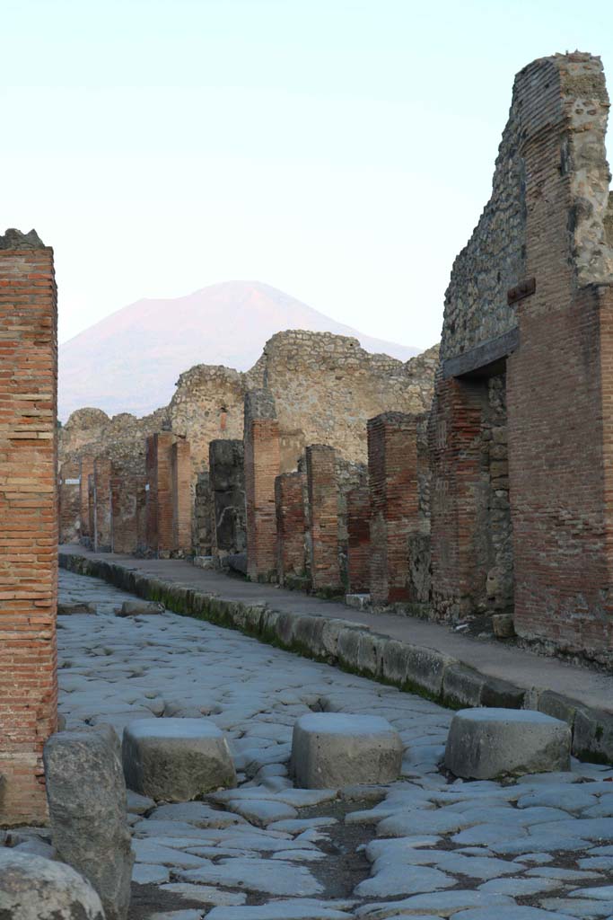 Via Stabiana, east side, Pompeii. December 2018. 
Looking north along IX.1, from Holconius’ crossroads. Photo courtesy of Aude Durand.


