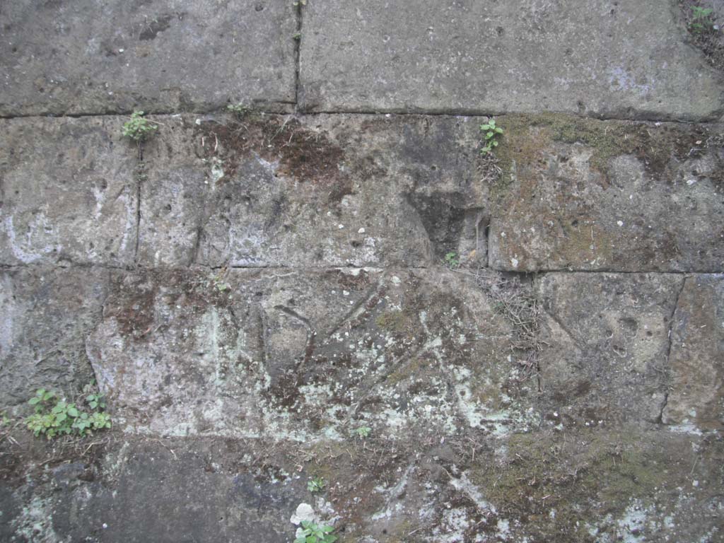 Tombs PSPN Pompeii. May 2011. Unidentified inscription west of Porta Nola. Photo courtesy of Ivo van der Graaff.