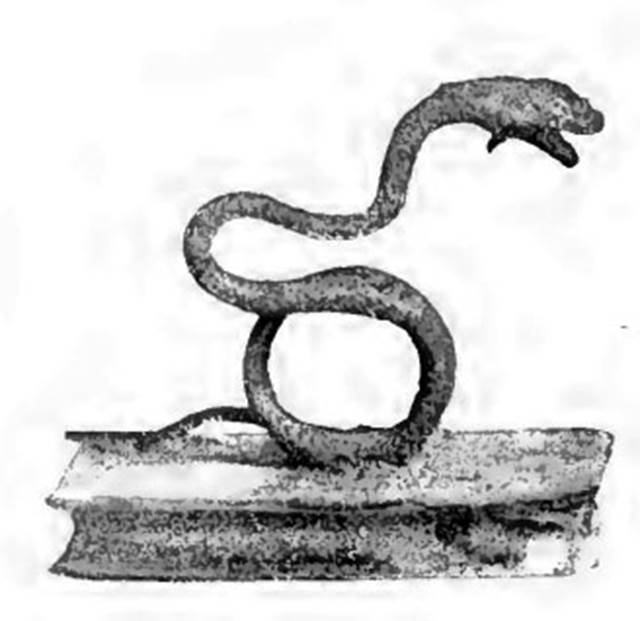 Scafati, Villa rustica detta di Domitius Auctus. 18th March 1899. Room “D”.
A silver serpent raising itself on its coils, with base.
See Notizie degli Scavi di Antichità, 1899, p. 394, fig. 4.
