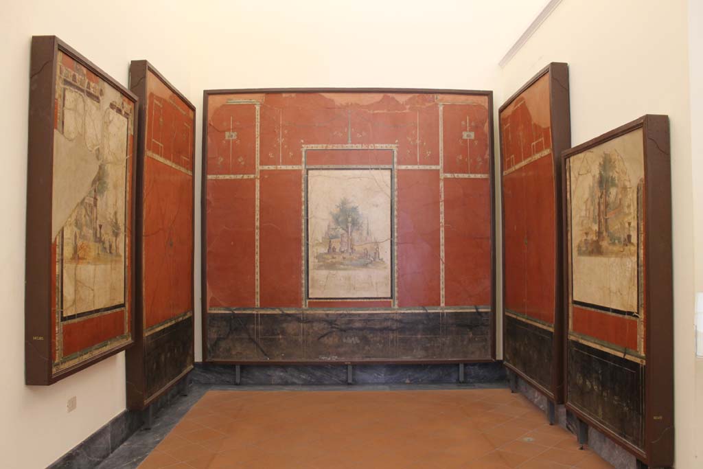 Villa of Agrippa Postumus. Boscotrecase. July 2017. Room 16, west, north and east walls, in Naples Archaeological Museum.
Foto Annette Haug, ERC Grant 681269 DÉCOR.
