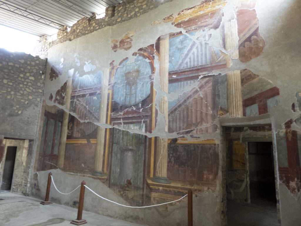 Oplontis Villa of Poppea, September 2017. Room 15, looking north along east wall.
Foto Annette Haug, ERC Grant 681269 DÉCOR.
