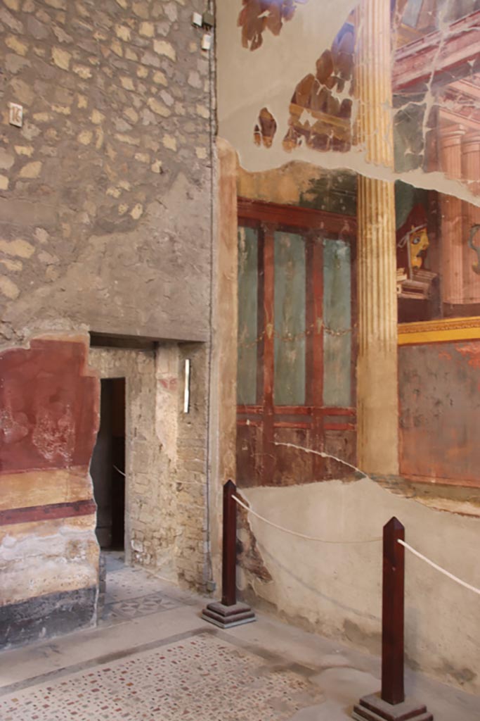Oplontis Villa of Poppea, October 2022. 
Room 15, north-east corner with doorway to room 16, in north wall. Photo courtesy of Klaus Heese.
