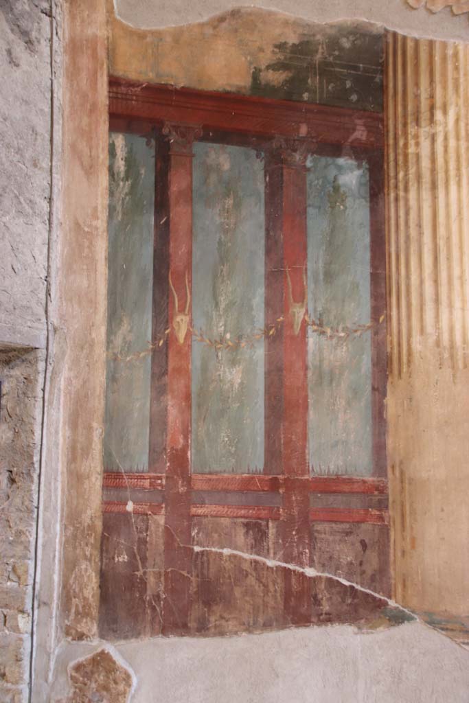 Oplontis Villa of Poppea, September 2021. Room 15, painted Bukrania at north end of east wall. Photo courtesy of Klaus Heese.