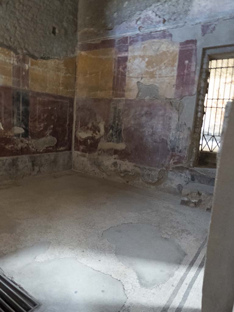 Oplontis Villa of Poppea, September 2017. 
Room 18, looking towards north-east corner and east wall with doorway to room 17.
Foto Annette Haug, ERC Grant 681269 DÉCOR.
