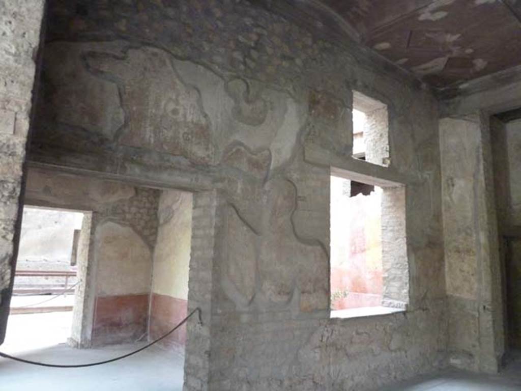 Oplontis, September 2015. Room 74, looking towards south wall, with doorway to room 72, on left, and window to garden room 70, on right.
