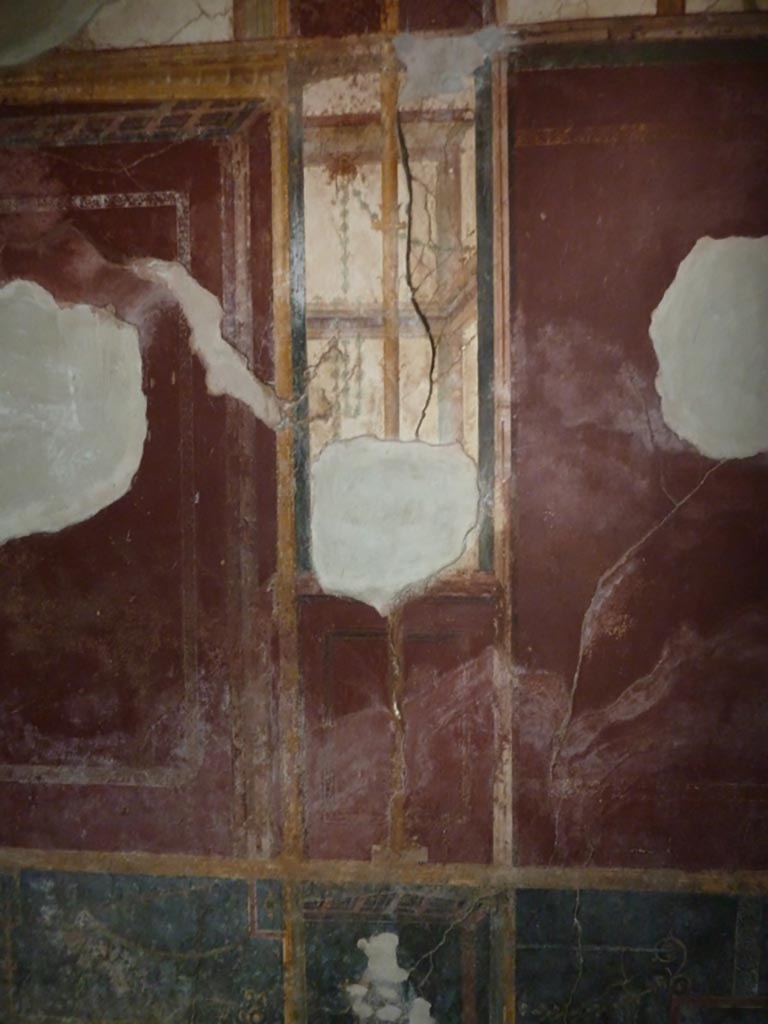 Stabiae, Villa Arianna, September 2015. Room 5, panel from south end of east wall.