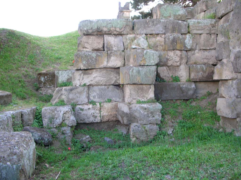 Vesuvian Gate, Pompeii. May 2010. Looking towards west side of tower in upper area. Photo courtesy of Ivo van der Graaff.

