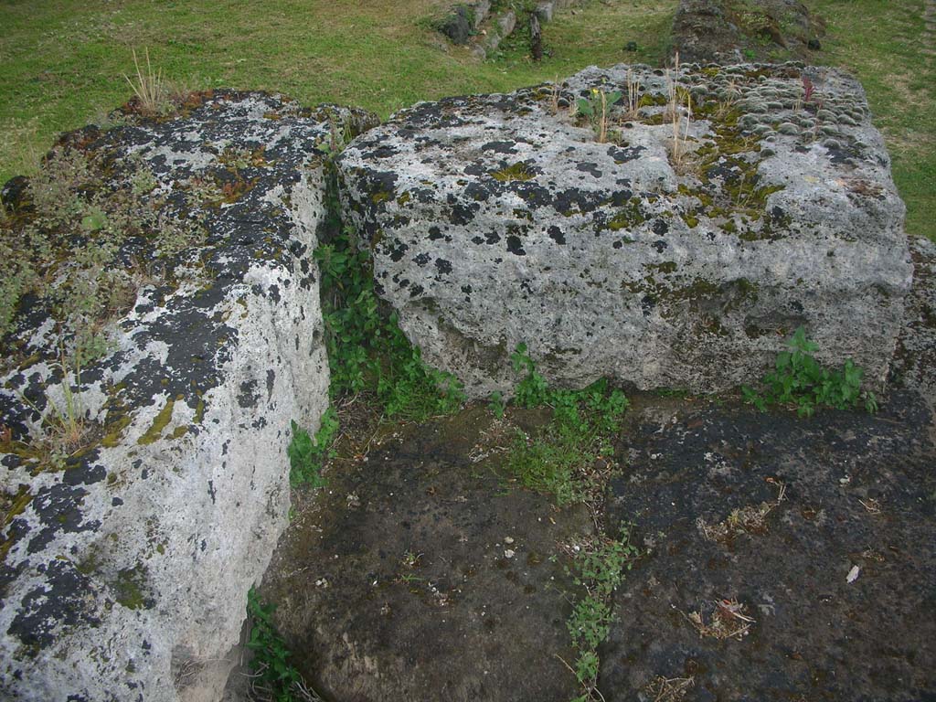 Vesuvian Gate, Pompeii. May 2010. Detail of upper blocks at north end, in photo above. Photo courtesy of Ivo van der Graaff.