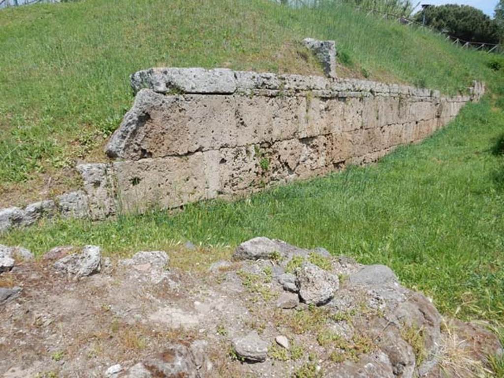 Vesuvian Gate Pompeii. May 2015. South-east corner of gate and wall on east side., looking east. Photo courtesy of Buzz Ferebee.
